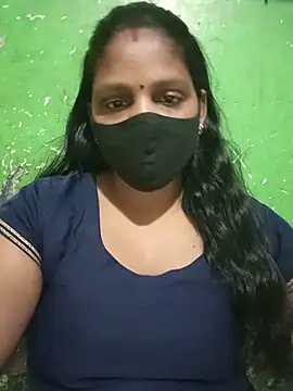 Snapshot of Parul-009 chatting on July 1, 2026, 5:53 am Parul-009 online show from July 1, 2026, 5:53 am