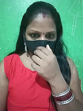 Snapshot of Parul-009 chatting on July 4, 2026, 4:29 am Parul-009 online show from July 4, 2026, 4:29 am