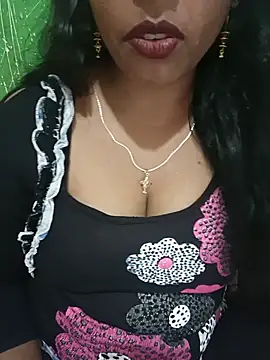 Snapshot of Parul-009 chatting on July 15, 2026, 7:02 am Parul-009 online show from July 15, 2026, 7:02 am