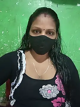 Snapshot of Parul-009 chatting on July 26, 2026, 5:48 am Parul-009 online show from July 26, 2026, 5:48 am