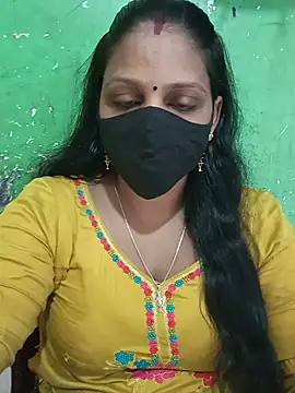 Snapshot of Parul-009 chatting on July 30, 2026, 8:24 am Parul-009 online show from July 30, 2026, 8:24 am