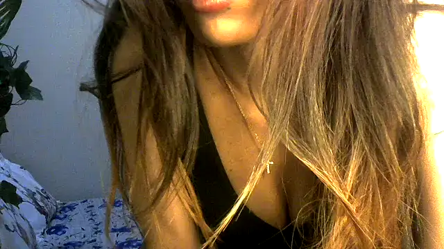 Snapshot of call_me_babyy chatting on April 6, 2026, 10:05 am call me babyy online show from April 6, 2026, 10:05 am