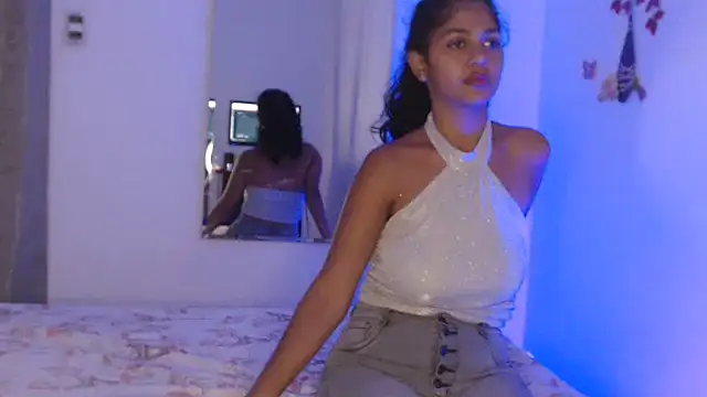 Lisa fun1 online show from February 16, 2026, 3:52 pm