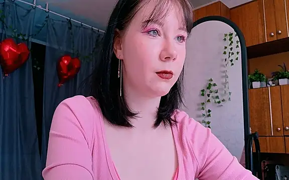 Snapshot of marty_bree chatting on April 4, 2026, 11:29 am marty bree online show from April 4, 2026, 11:29 am