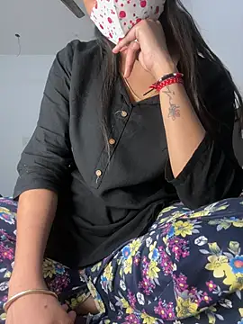 Snapshot of kavyababy00 chatting on February 7, 2026, 12:09 pm kavyababy00 online show from February 7, 2026, 12:09 pm