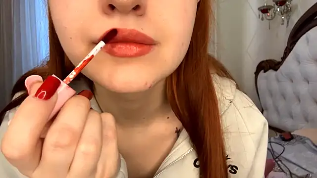 KatheyMichelfelder online show from February 25, 2026, 6:23 am