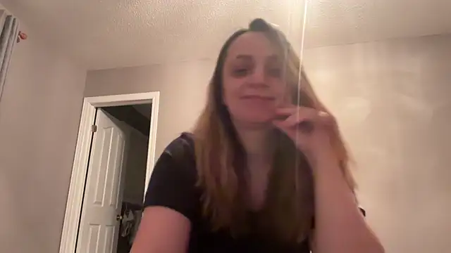 ShyFlameLive online show from February 5, 2026, 2:16 am