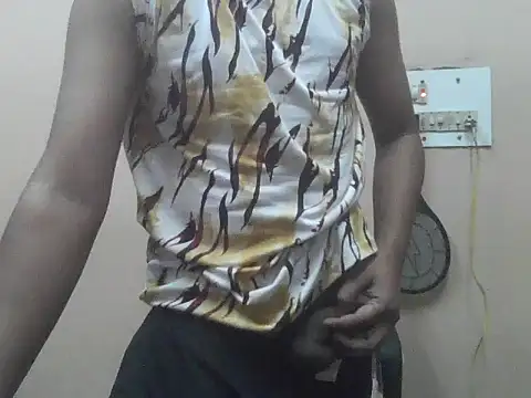 Snapshot of chocolatesboy143 chatting on February 26, 2026, 4:06 pm chocolatesboy143 online show from February 26, 2026, 4:06 pm