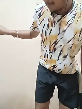 chocolatesboy143 online show from June 8, 2026, 4:29 pm