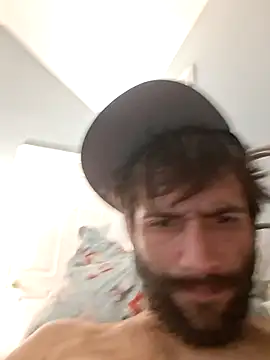 Snapshot of TrndSettr chatting on February 3, 2026, 2:53 am TrndSettr online show from February 3, 2026, 2:53 am