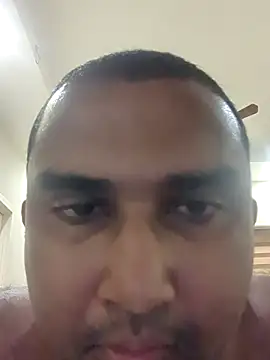 Snapshot of Rokuboii chatting on July 15, 2026, 4:12 pm Rokuboii online show from July 15, 2026, 4:12 pm
