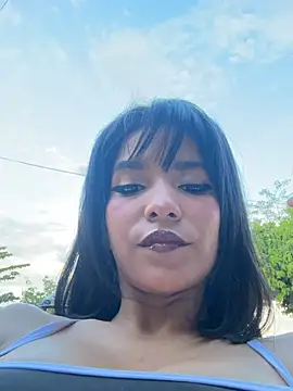 Snapshot of Kitty_Wild_19 chatting on July 6, 2026, 10:45 pm Kitty Wild 19 online show from July 6, 2026, 10:45 pm