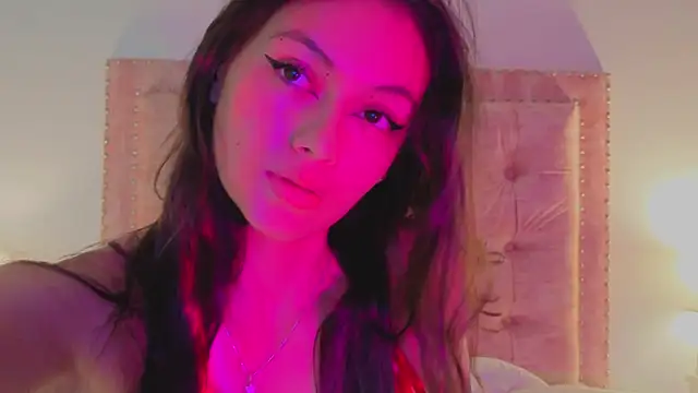 Snapshot of Jennifer_Lee_ chatting on July 3, 2026, 10:38 pm Jennifer Lee online show from July 3, 2026, 10:38 pm