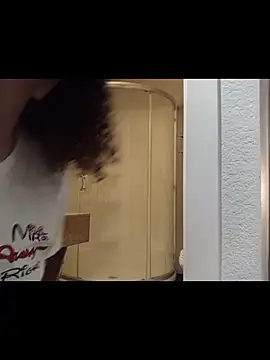 harleycakess online show from March 18, 2026, 9:40 pm