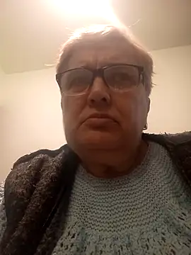 SusanStar874 online show from March 31, 2026, 3:34 pm