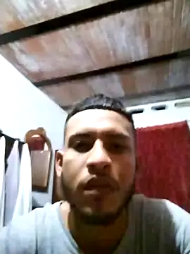 Snapshot of Dondhay chatting on May 5, 2026, 11:24 pm Dondhay online show from May 5, 2026, 11:24 pm