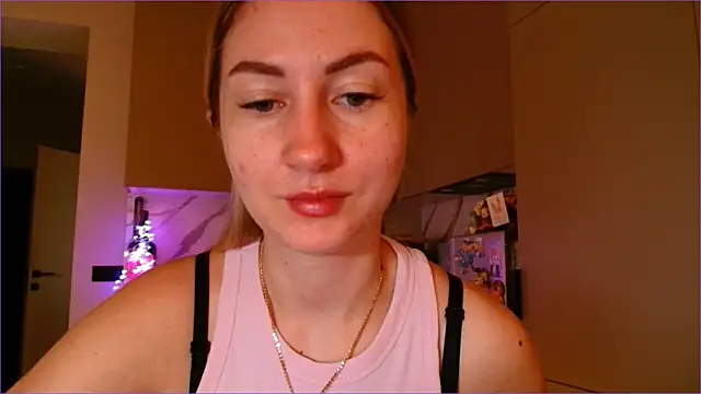 BluueSilk online show from March 10, 2026, 6:18 am