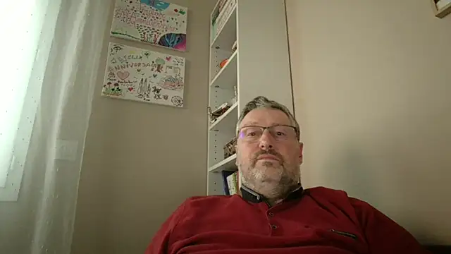 doudou310 online show from February 22, 2026, 4:16 pm