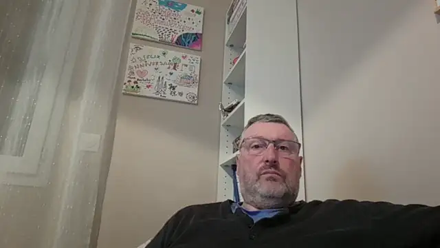 Snapshot of doudou310 chatting on March 13, 2026, 4:19 am doudou310 online show from March 13, 2026, 4:19 am