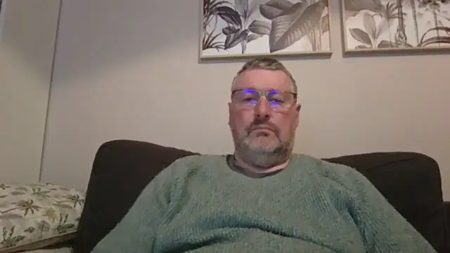 Snapshot of doudou310 chatting on March 16, 2026, 5:24 am doudou310 online show from March 16, 2026, 5:24 am