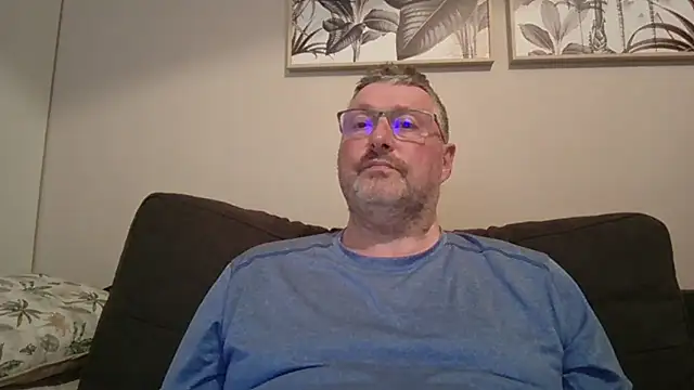 Snapshot of doudou310 chatting on March 16, 2026, 5:50 pm doudou310 online show from March 16, 2026, 5:50 pm