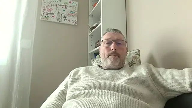 Snapshot of doudou310 chatting on March 21, 2026, 8:19 am doudou310 online show from March 21, 2026, 8:19 am