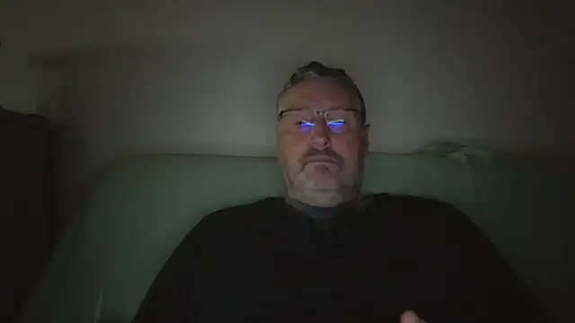 Snapshot of doudou310 chatting on April 5, 2026, 3:58 am doudou310 online show from April 5, 2026, 3:58 am