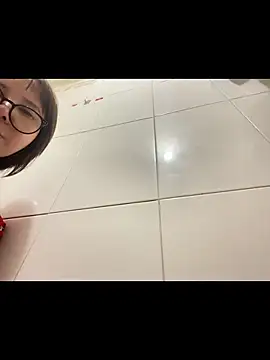 Angela-Angela online show from March 4, 2026, 9:21 pm