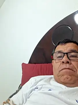 eros3442 online show from February 25, 2026, 2:10 am