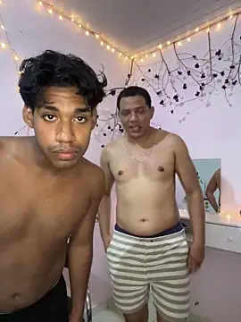 Snapshot of Loaisn chatting on February 25, 2026, 1:59 am Loaisn online show from February 25, 2026, 1:59 am