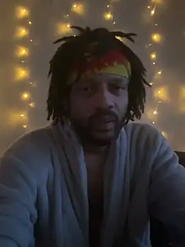 Snapshot of magic_man1085 chatting on February 6, 2026, 5:38 pm magic man1085 online show from February 6, 2026, 5:38 pm