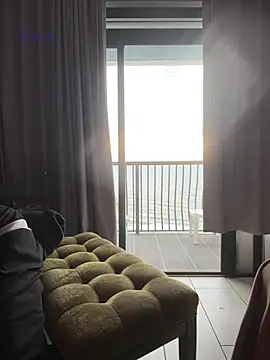 Snapshot of magic_man1085 chatting on February 25, 2026, 12:48 pm magic man1085 online show from February 25, 2026, 12:48 pm