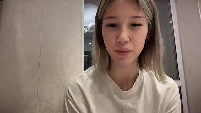 lilXdomiii online show from April 12, 2026, 5:40 pm