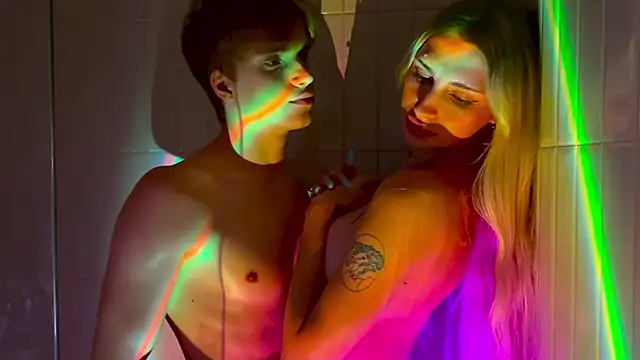 Snapshot of twl8vibe chatting on February 22, 2026, 6:28 pm twl8vibe online show from February 22, 2026, 6:28 pm