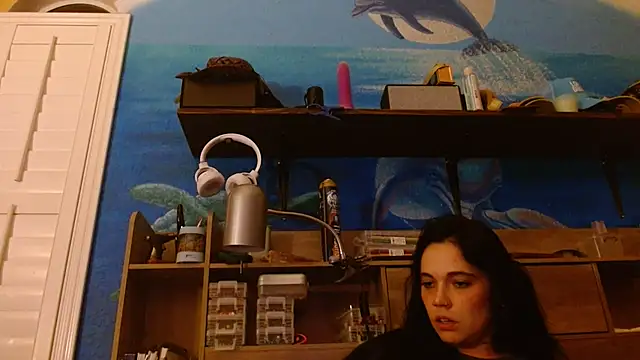 ahungkittykat online show from April 8, 2026, 5:51 am