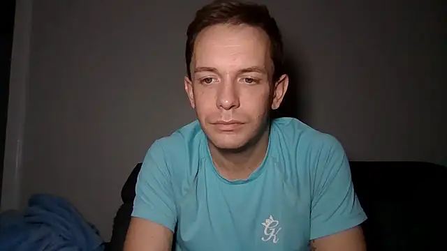 Snapshot of verscub6969 chatting on February 13, 2026, 12:39 am verscub6969 online show from February 13, 2026, 12:39 am