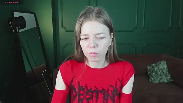 Snapshot of _Tina_Tayllor_ chatting on February 25, 2026, 2:37 pm Tina Tayllor online show from February 25, 2026, 2:37 pm