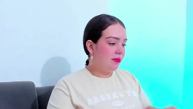 Snapshot of Emely_pregnantt chatting on February 17, 2026, 10:27 pm Emely pregnantt online show from February 17, 2026, 10:27 pm