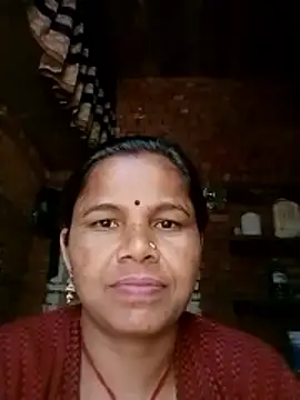 Snapshot of Pooja_sahu chatting on February 3, 2026, 6:51 am Pooja sahu online show from February 3, 2026, 6:51 am