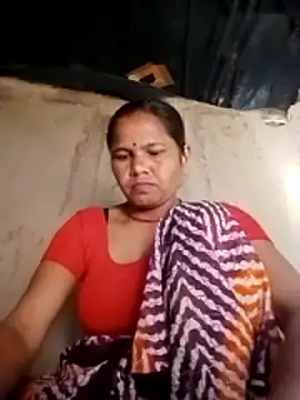 Snapshot of Pooja_sahu chatting on February 8, 2026, 4:16 am Pooja sahu online show from February 8, 2026, 4:16 am