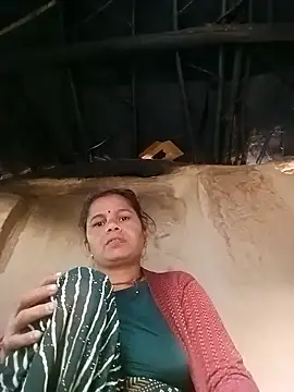 Snapshot of Pooja_sahu chatting on February 14, 2026, 2:52 am Pooja sahu online show from February 14, 2026, 2:52 am