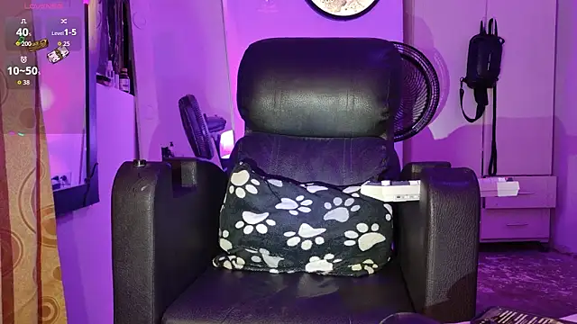 ReyKen- online show from March 5, 2026, 2:18 am