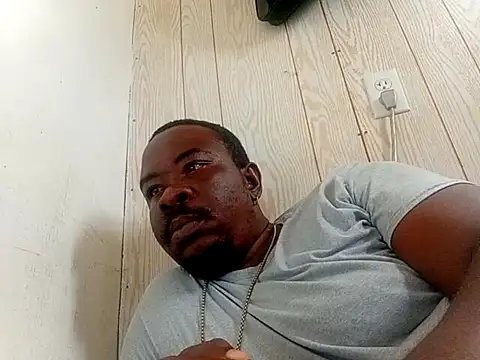 Snapshot of Prikev38452 chatting on February 4, 2026, 5:52 pm Prikev38452 online show from February 4, 2026, 5:52 pm