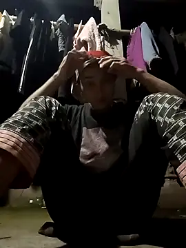 Snapshot of Ami-su chatting on February 14, 2026, 3:53 pm Ami-su online show from February 14, 2026, 3:53 pm