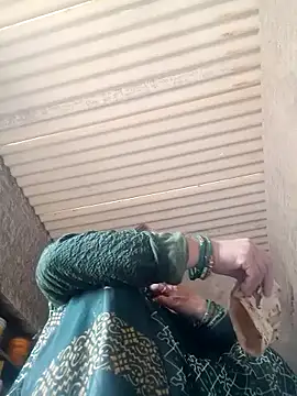 Snapshot of Lucky_couple-1 chatting on March 8, 2026, 4:38 am Lucky couple-1 online show from March 8, 2026, 4:38 am