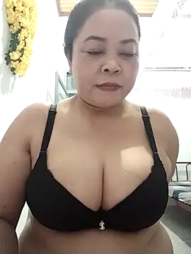 Snapshot of Baby-bigtits2026 chatting on March 26, 2026, 2:22 pm Baby-bigtits2026 online show from March 26, 2026, 2:22 pm