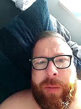 Snapshot of Schaschi_90 chatting on June 22, 2026, 6:21 am Schaschi 90 online show from June 22, 2026, 6:21 am