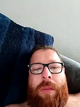 Snapshot of Schaschi_90 chatting on July 26, 2026, 2:57 pm Schaschi 90 online show from July 26, 2026, 2:57 pm