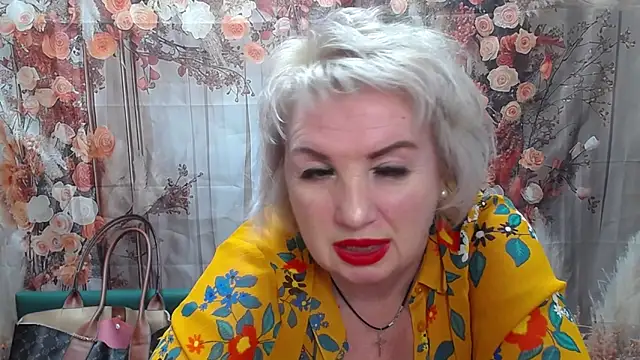 Snapshot of RenataDaster chatting on March 7, 2026, 6:16 pm RenataDaster online show from March 7, 2026, 6:16 pm