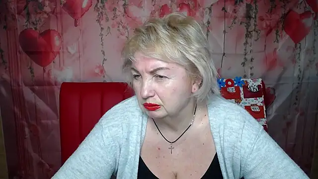 Snapshot of RenataDaster chatting on March 18, 2026, 6:11 pm RenataDaster online show from March 18, 2026, 6:11 pm